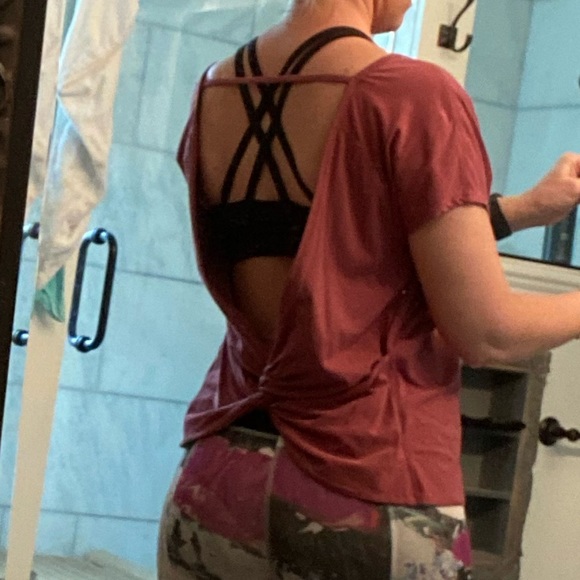 2-piece lululemon outfit - Picture 3 of 9